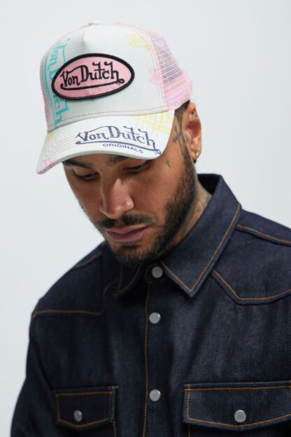 Gorra Trucker de Denim Liviano con Logo Rosa - Image 3